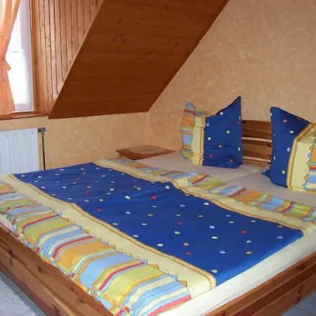 Haus Martha Privatunterkunft Balatonudvari