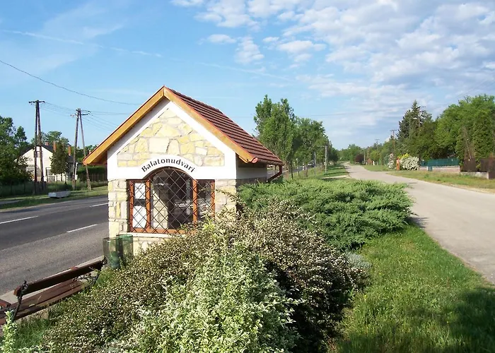 Haus Martha Pansiyon Balatonudvari
